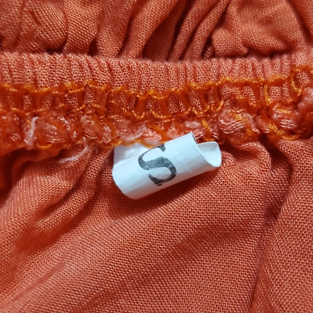 Beautiful Orange Short Romper Size S - Picture 4 of 4